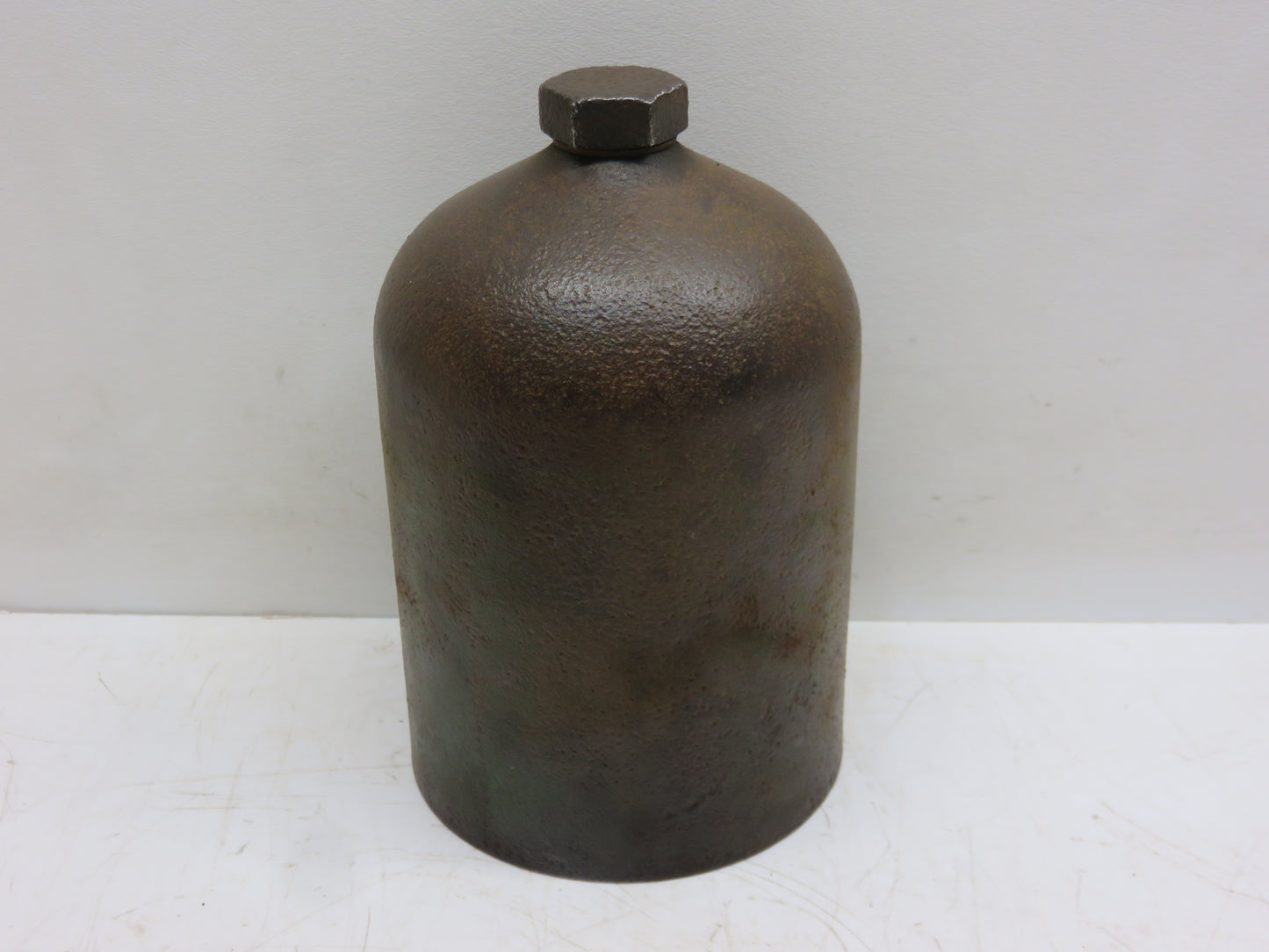 AM236T, AM738T John Deere Oil Filter Canister For M, 40, 420, 430, 1010