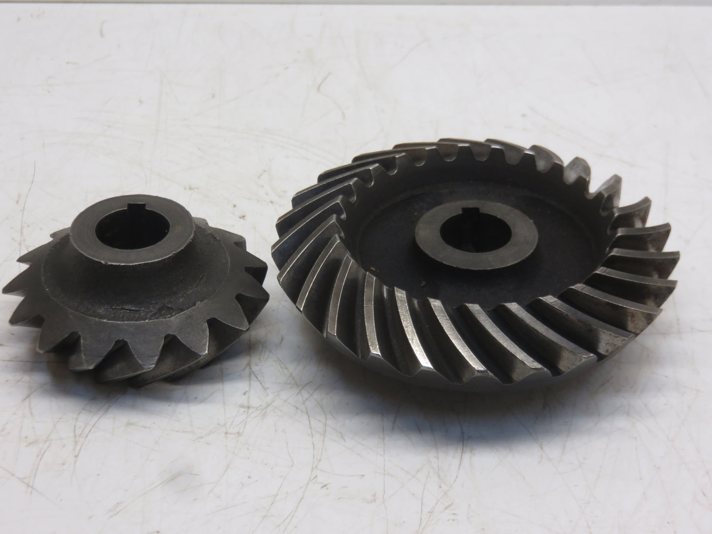AB3706R, B289R, B2637R John Deere Fan Drive Gear And Governor Gear Set For B, 50
