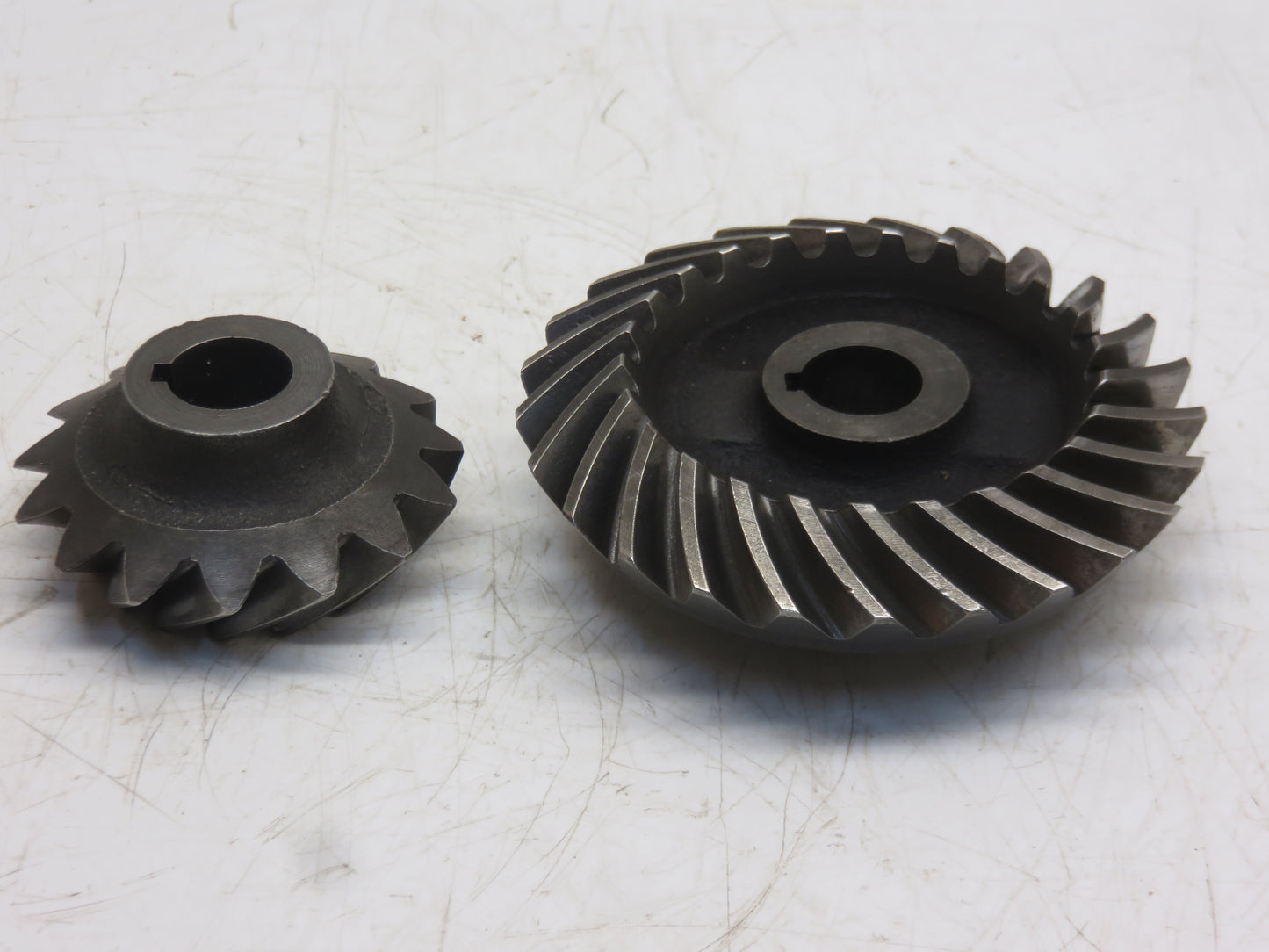 AB3706R, B289R, B2637R John Deere Fan Drive Gear And Governor Gear Set For B, 50