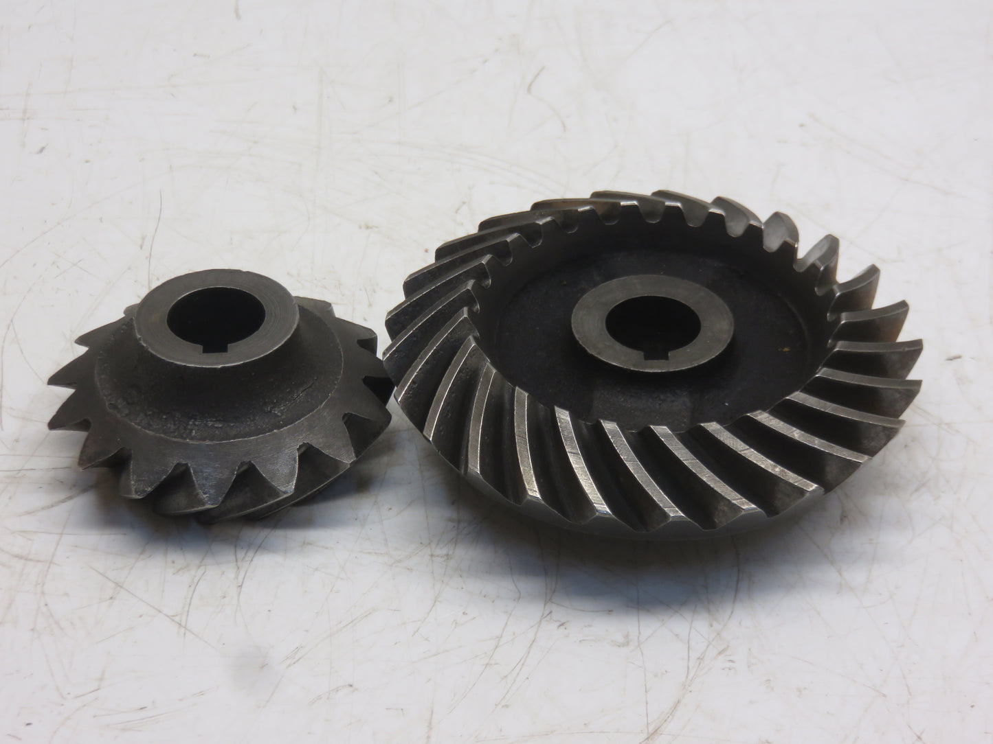 AB3706R, B289R, B2637R John Deere Fan Drive Gear And Governor Gear Set For B, 50