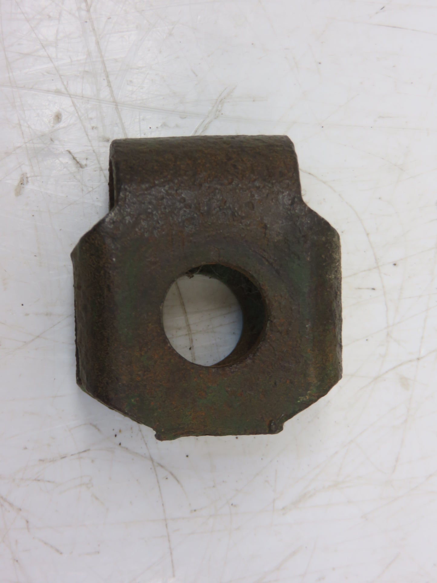 M1482T John Deere Light Clamp For M, 40, 320, 420, 330, 430, 435, 1010, 3010, 3020