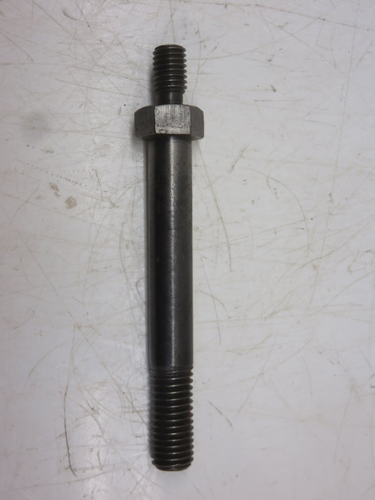 AA5366R John Deere Rocker Arm Bracket Stud For 60