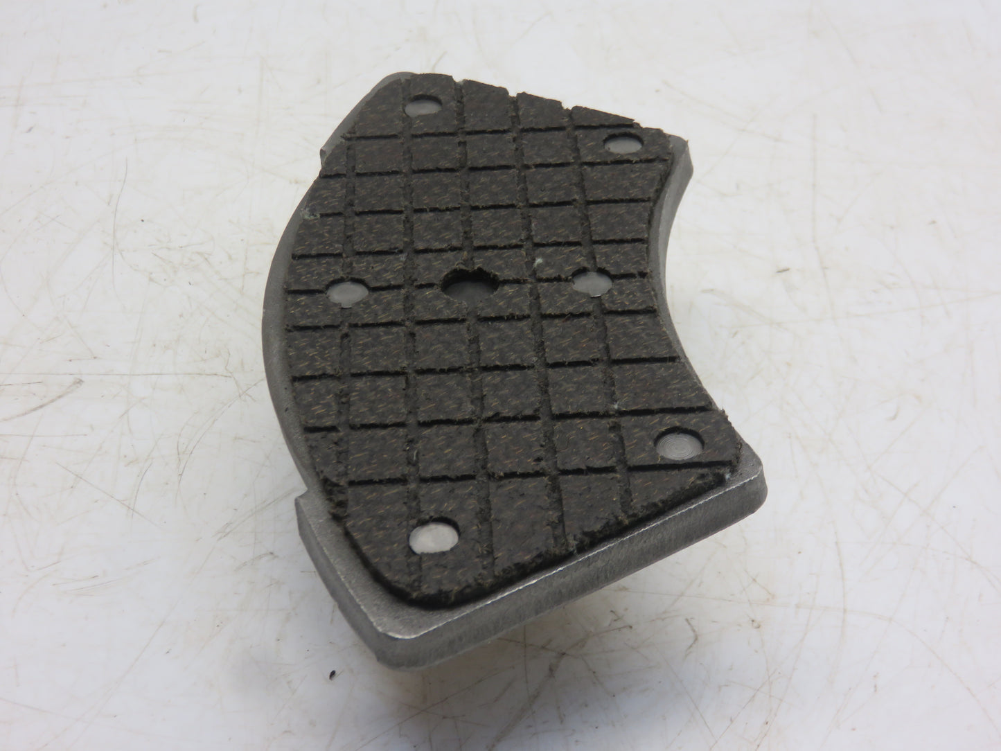AR32243, R48240 John Deere Brake Plate With Piston For 4010, 4000, 4020, 4320