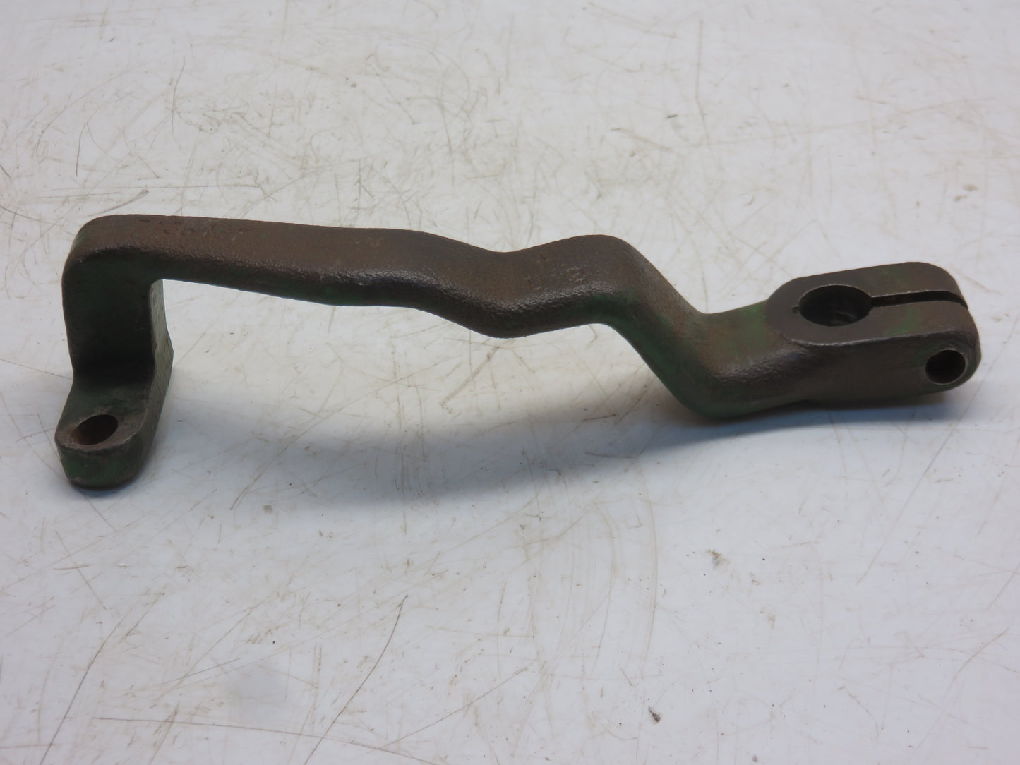 T19588, T13618 John Deere Range Shift Arm For 2010