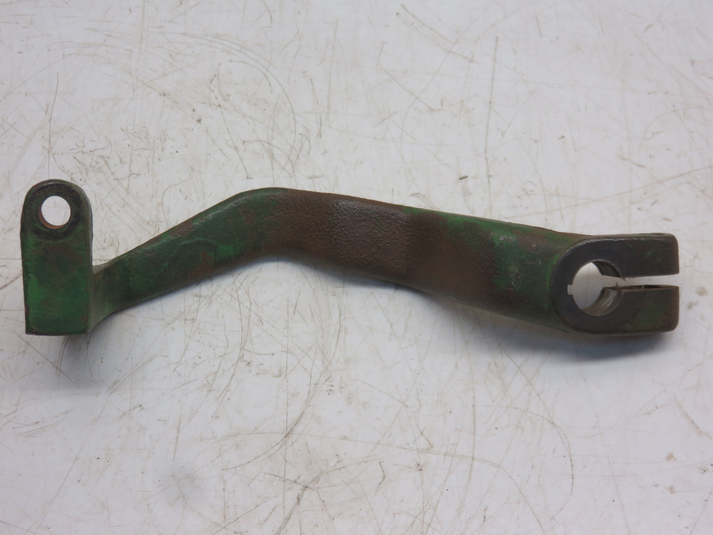 T19588, T13618 John Deere Range Shift Arm For 2010