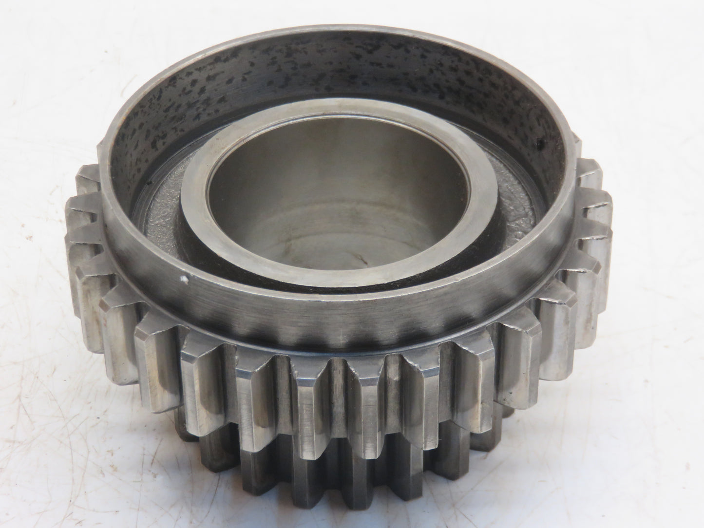 R26793 John Deere Differential Shaft PTO Idler Gear For 4010
