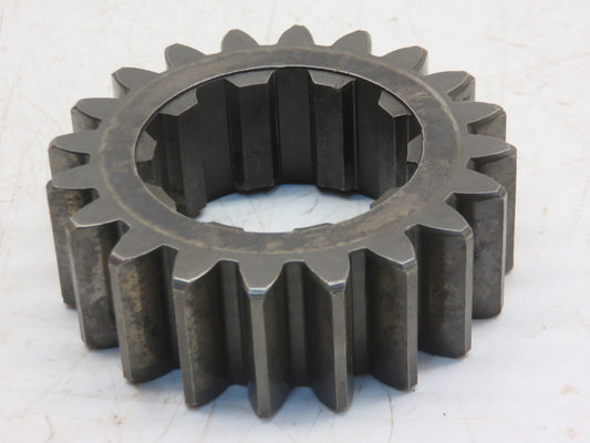B2418R John Deere Differential Drive Pinion For B, 50, 520, 530