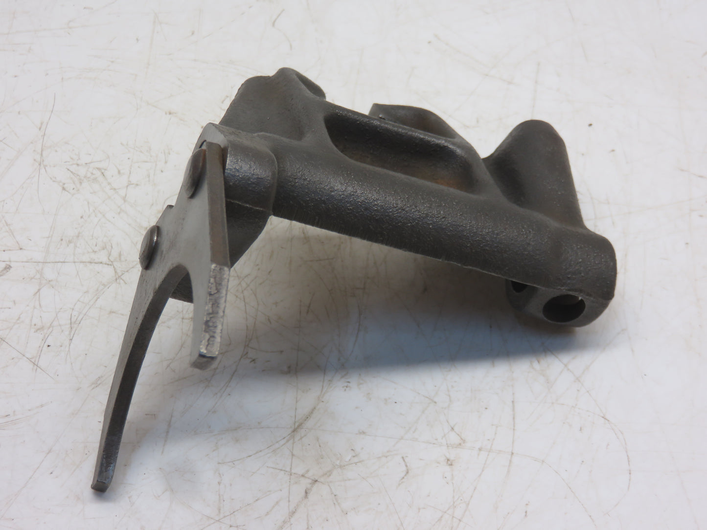 AB3597R, B2588R John Deere Underdrive Shifter With Yoke For B, 50