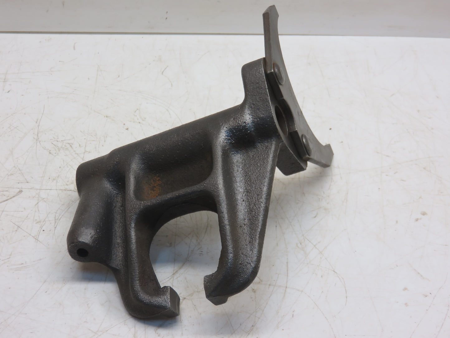 AB3597R, B2588R John Deere Underdrive Shifter With Yoke For B, 50