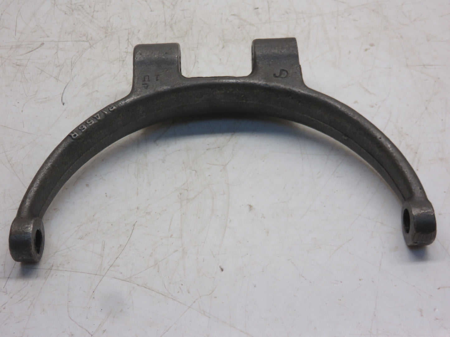 R1466R John Deere Clutch Fork For R, 80, 820, 830