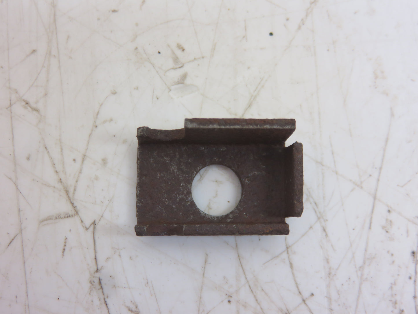 M411T John Deere Choke Cable Clip For M, MI, MT, 40