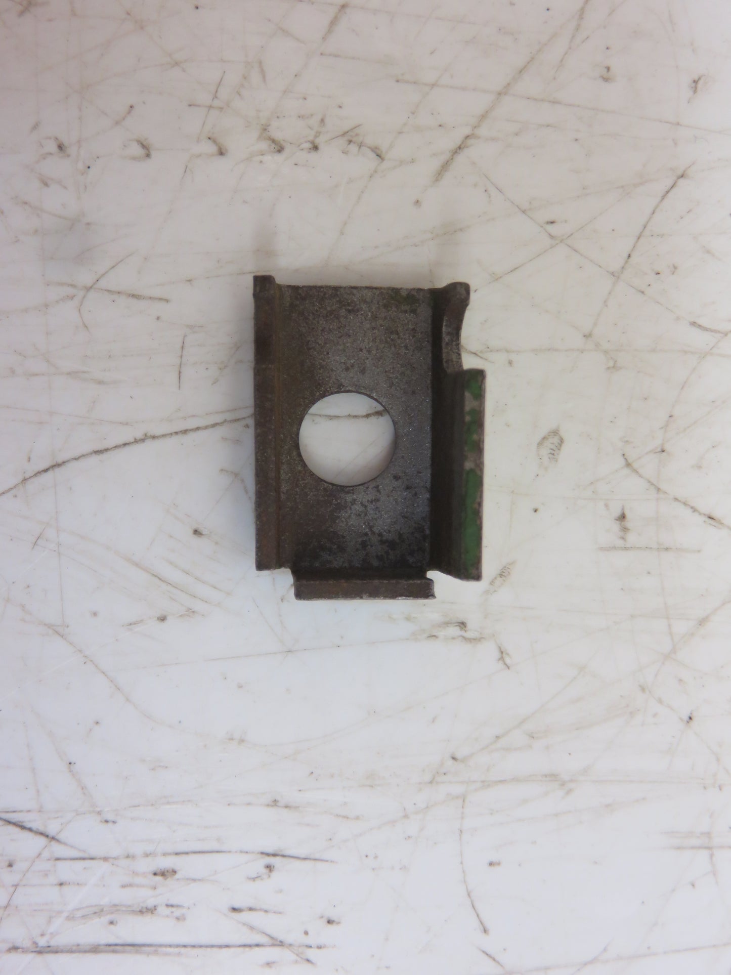 M411T John Deere Choke Cable Clip For M, MI, MT, 40