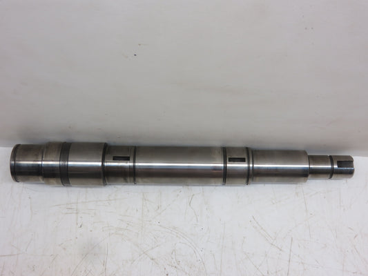 R33384 John Deere Synchro Transmission Drive Shaft For 4000, 4020
