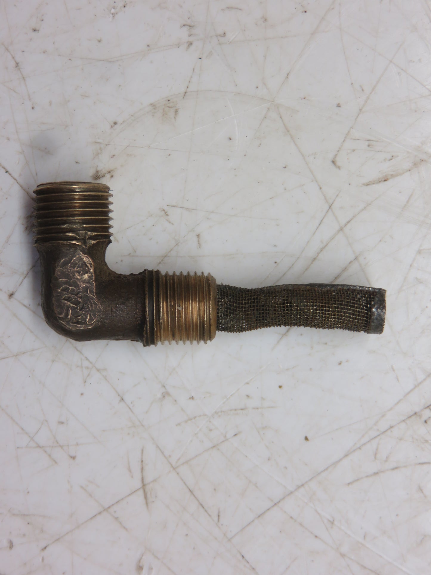 67-523 John Deere Carburetor Elbow With Strainer For 1010