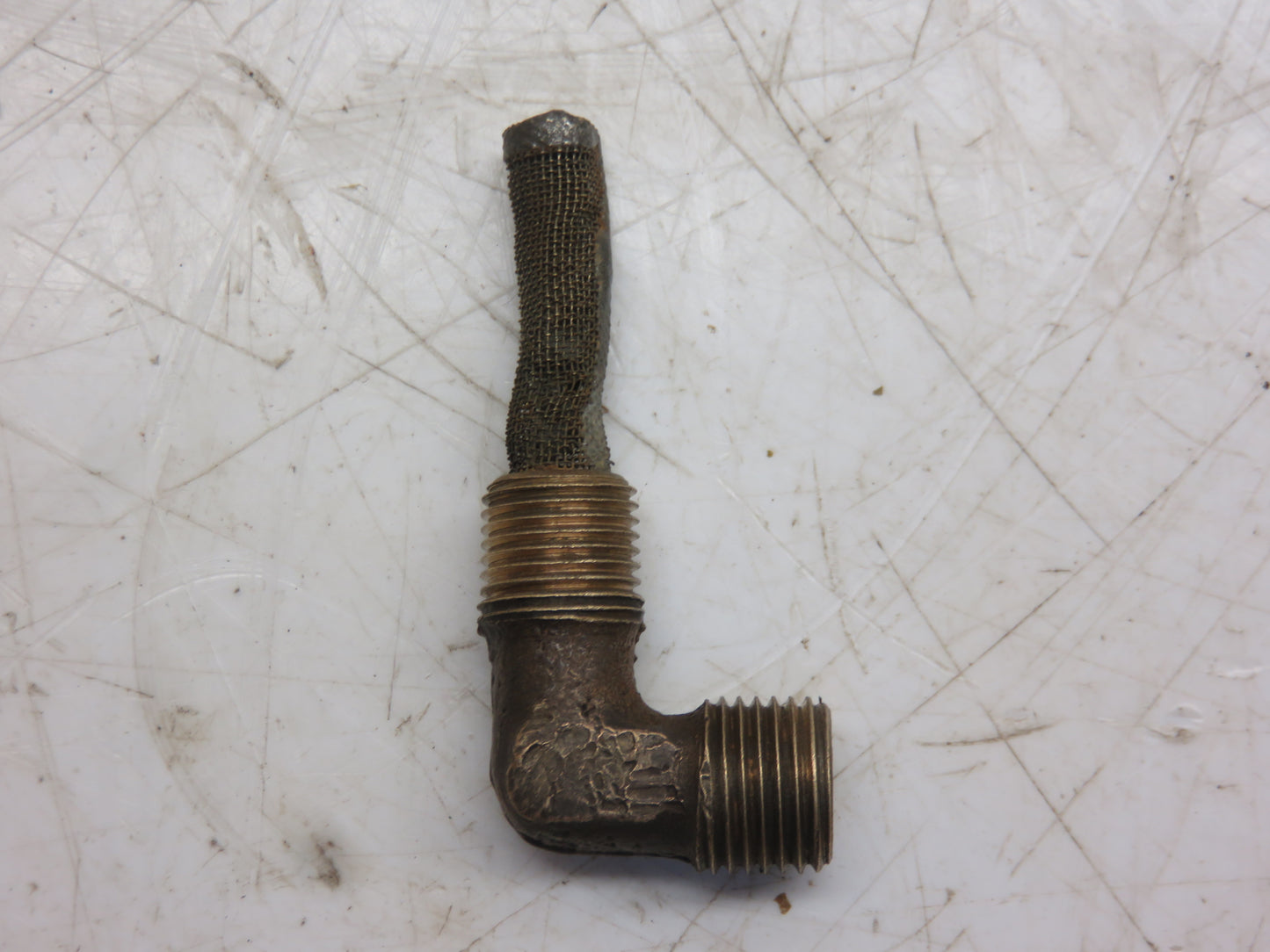 67-523 John Deere Carburetor Elbow With Strainer For 1010