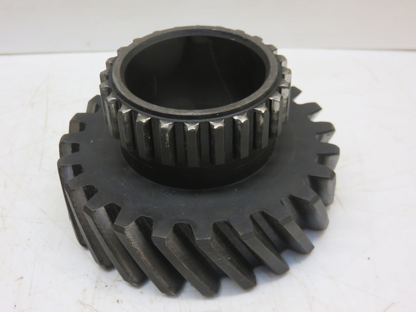 R26237, R41219 John Deere High Range Pinion For 4010