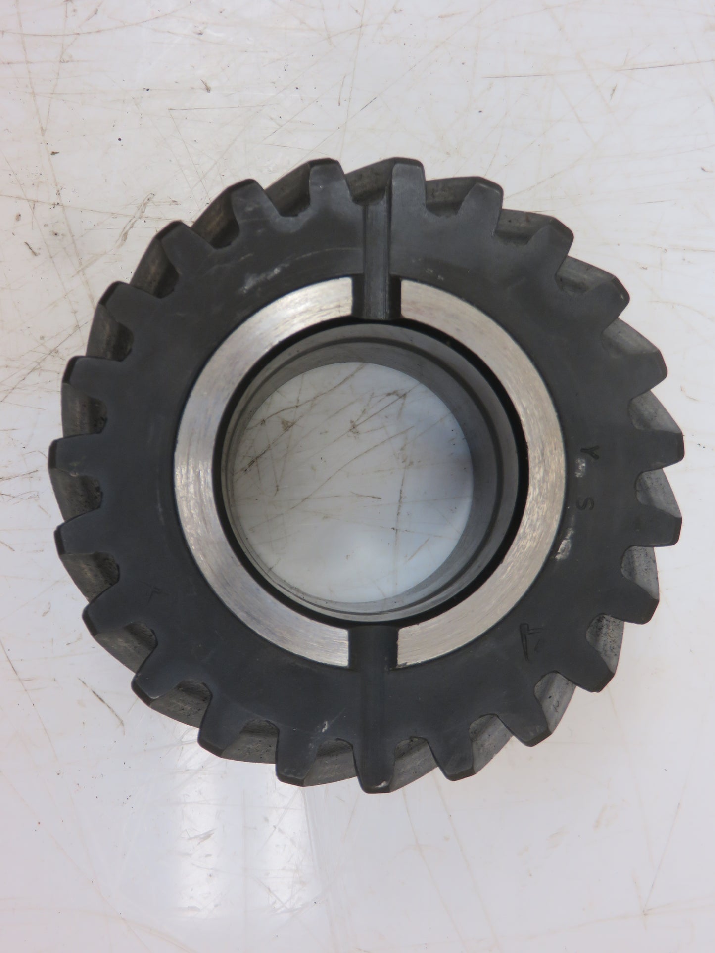 R26237, R41219 John Deere High Range Pinion For 4010