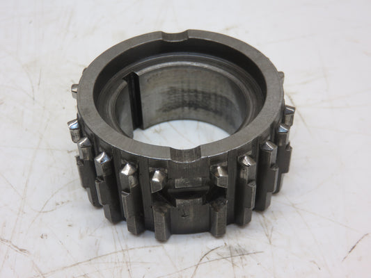 R26075 John Deere Reverse Shift Collar For 4010