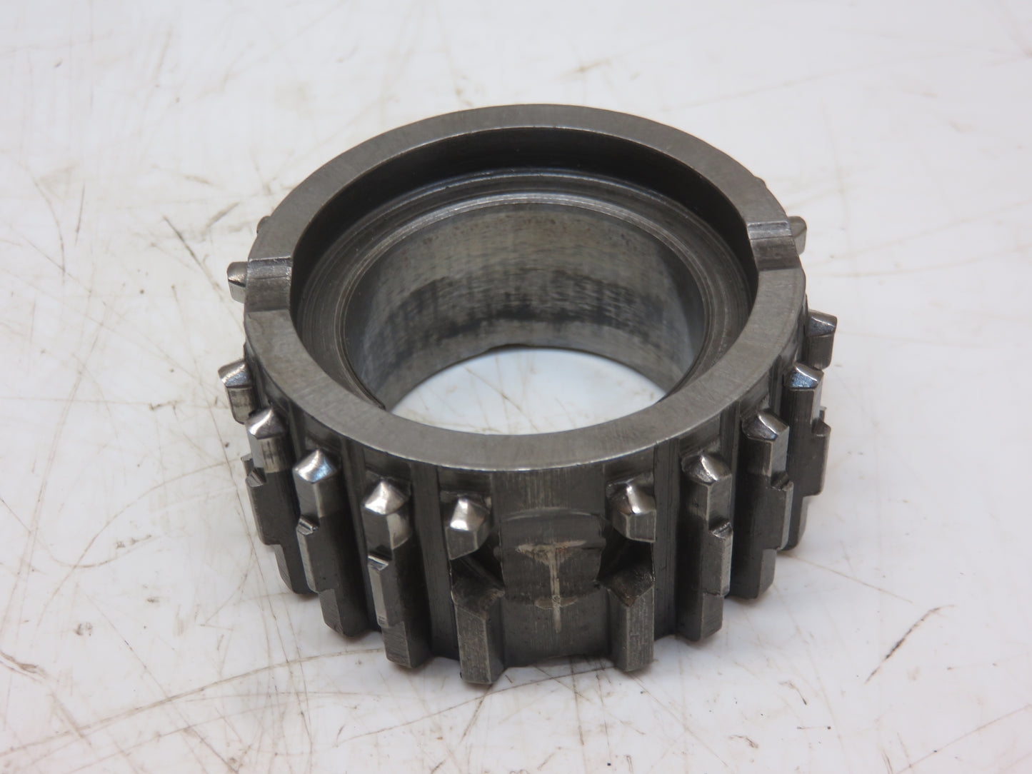 R26075 John Deere Reverse Shift Collar For 4010