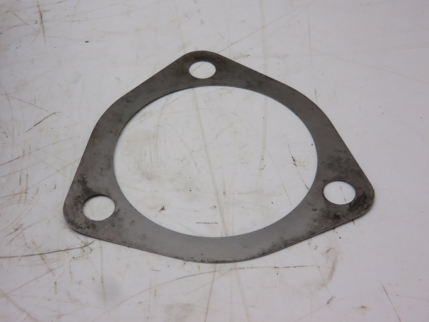 R26224 John Deere Countershaft Bearing Retainer Shim For 4010