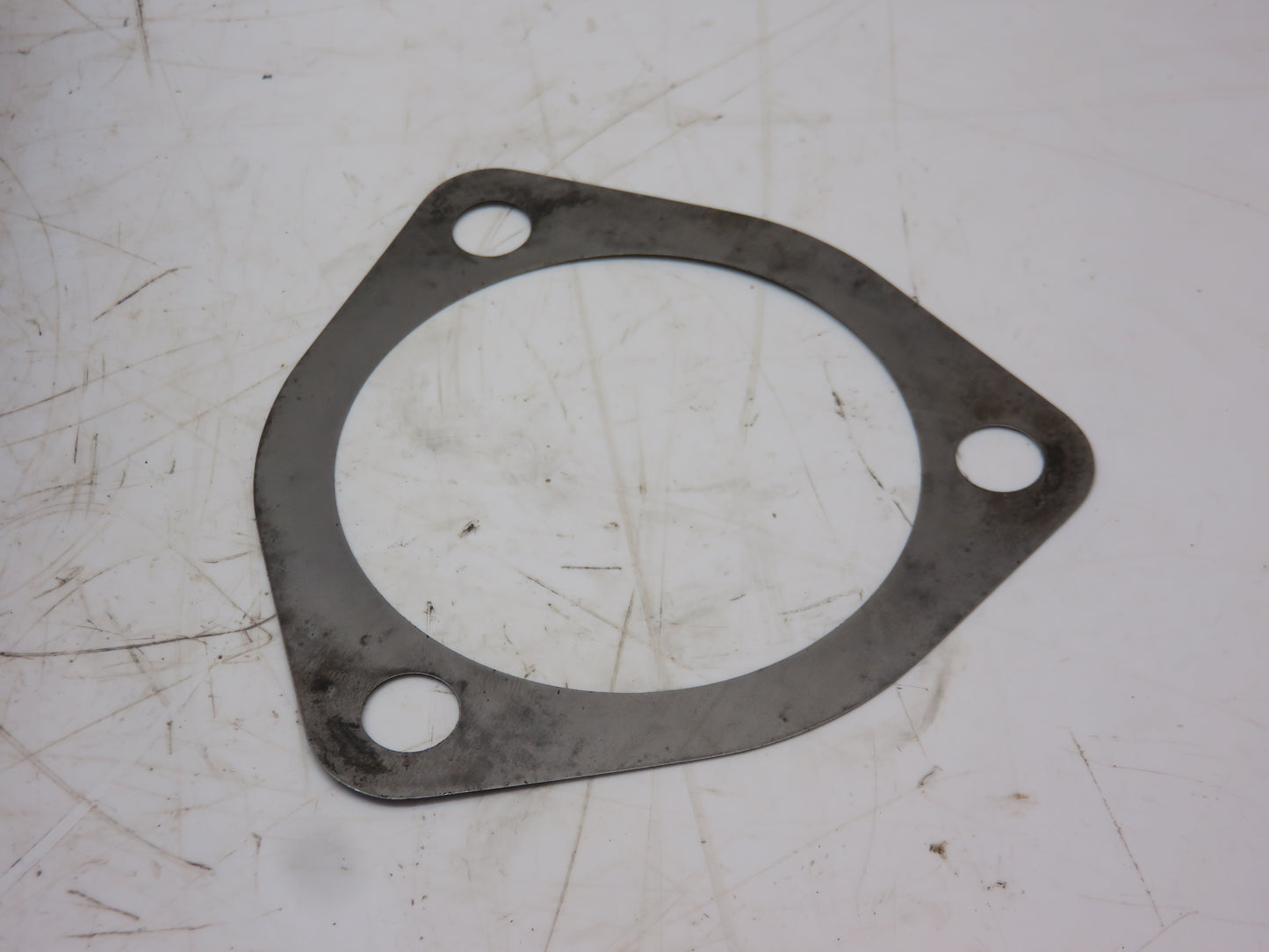 R26224 John Deere Countershaft Bearing Retainer Shim For 4010