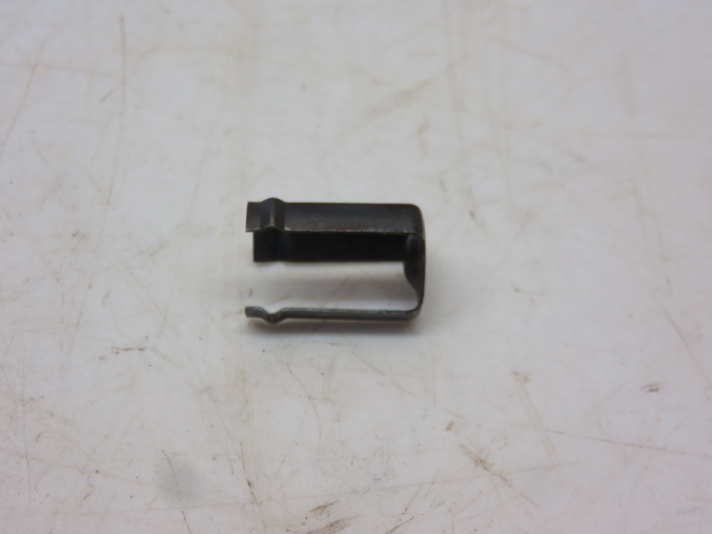R39076 John Deere NOS Check Valve Ball Guide For 1020, 1120, 1520, 1030, 1130, 1530, 1630