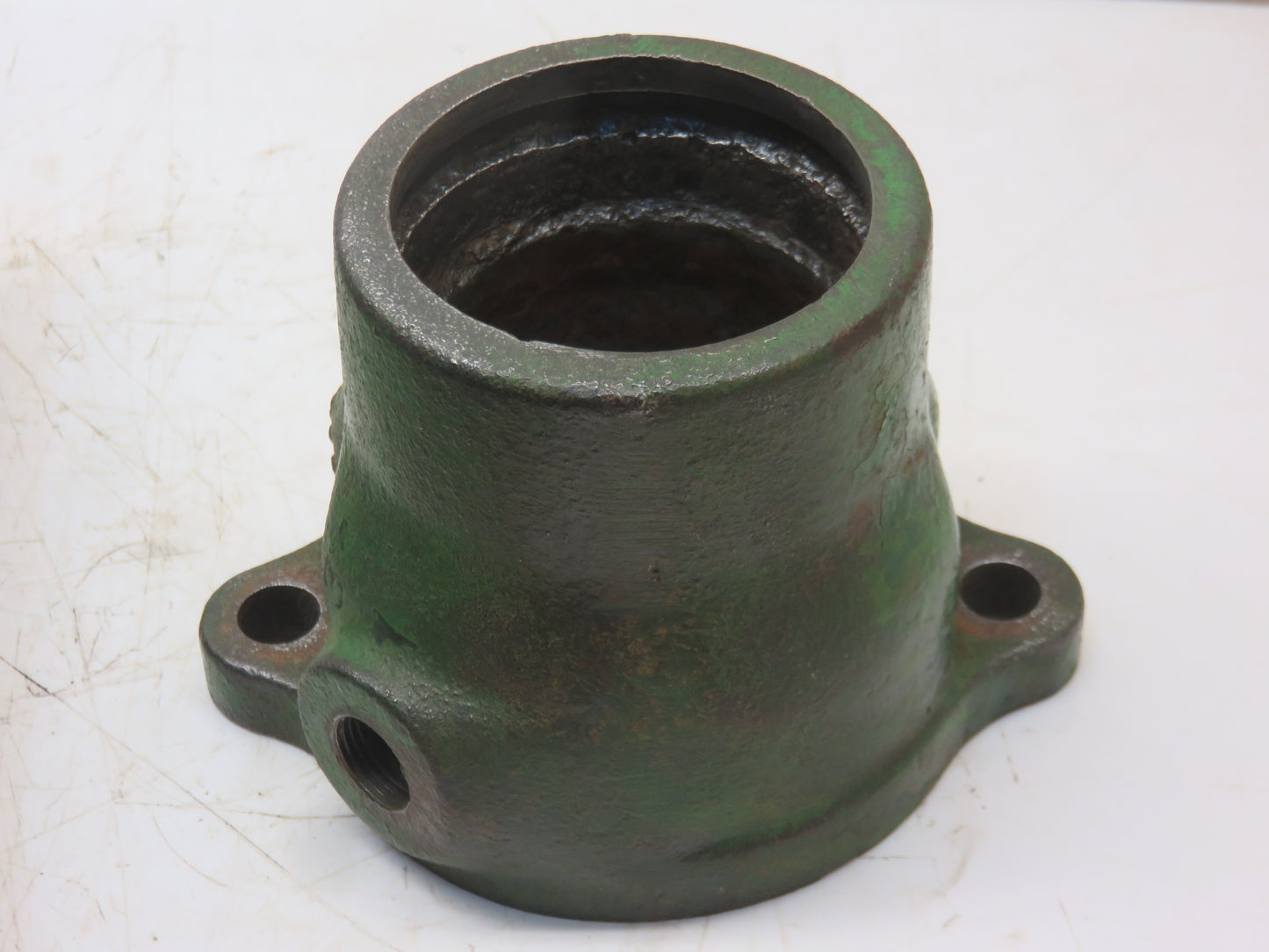F1120R John Deere Thermostat Cover For 60, 70