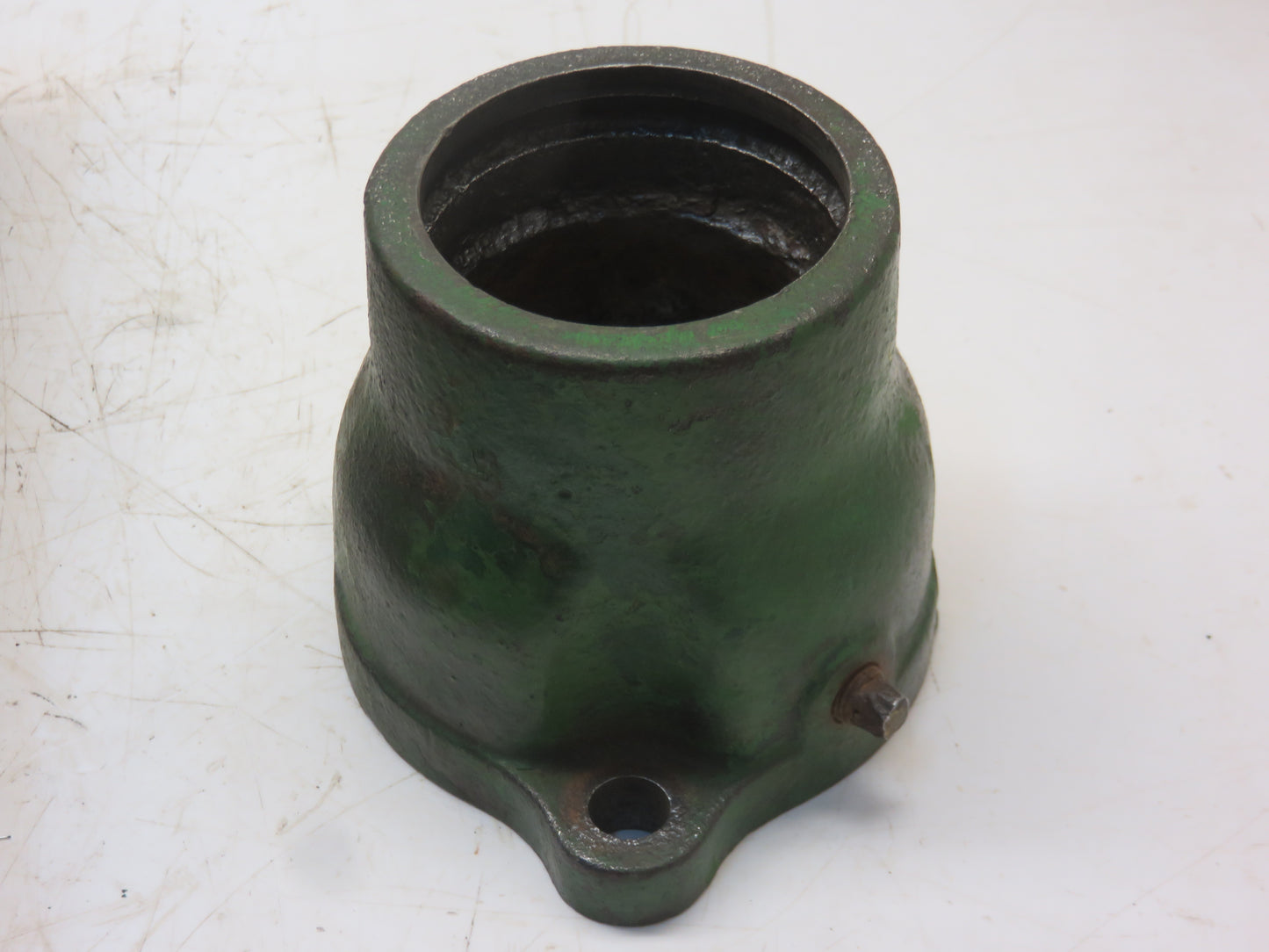 F1120R John Deere Thermostat Cover For 60, 70