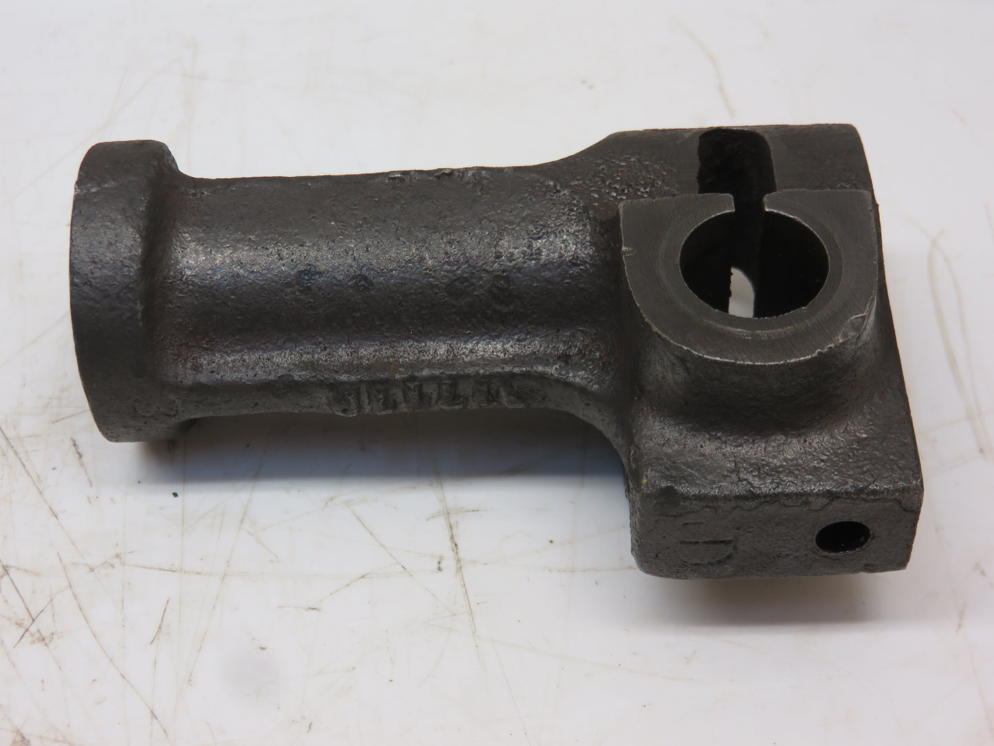 B1711R John Deere Rocker Arm Bracket For B, BR, BO, 50