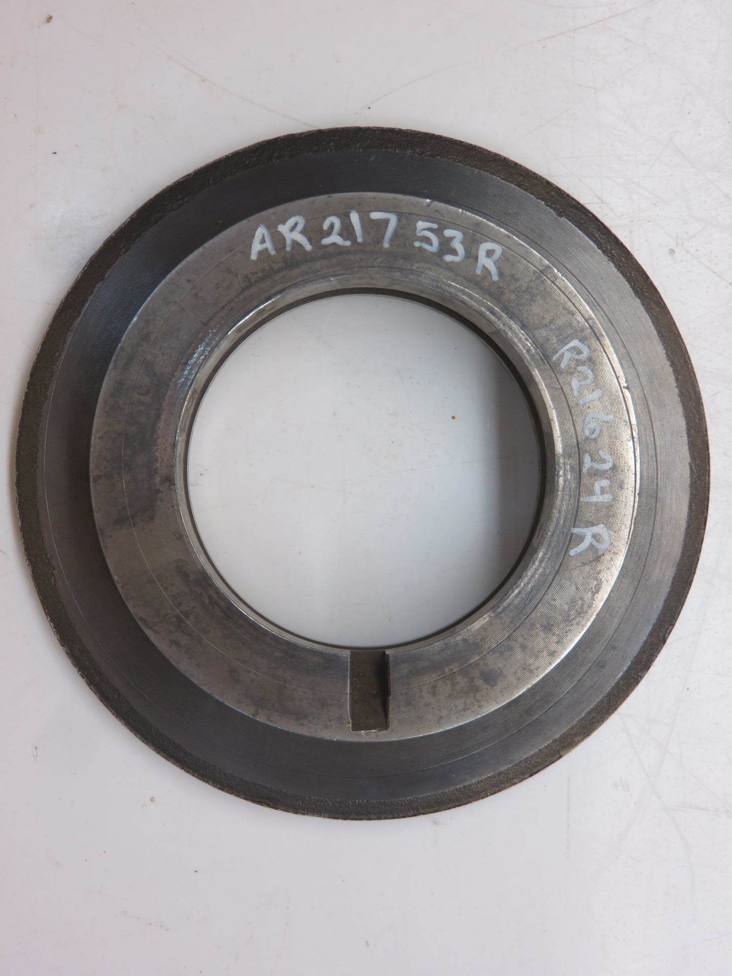 AR21753R, R21624R John Deere Crankshaft Oil Slinger For 730