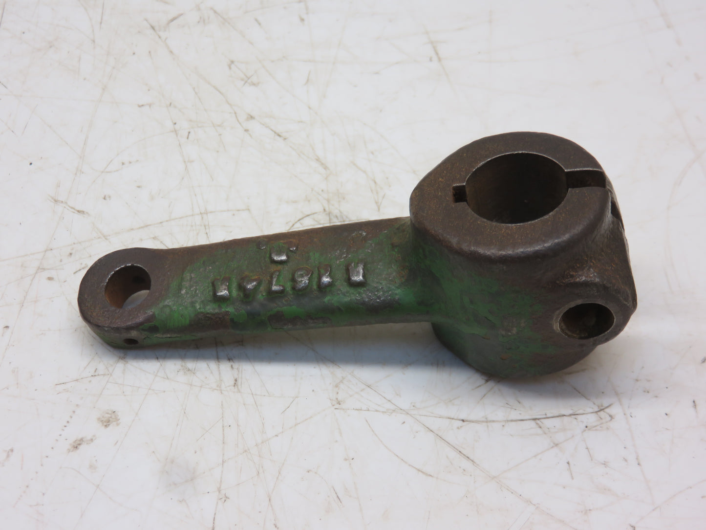 R1674R John Deere Power Trol Operating Shaft Arm For 80, 820, 830