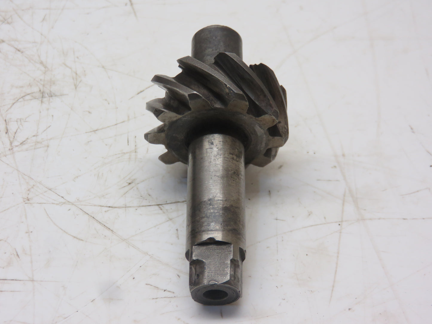 B252R John Deere Engine Oil Pump Drive Gear And Shaft For A, AR, AO, B, BR, BO