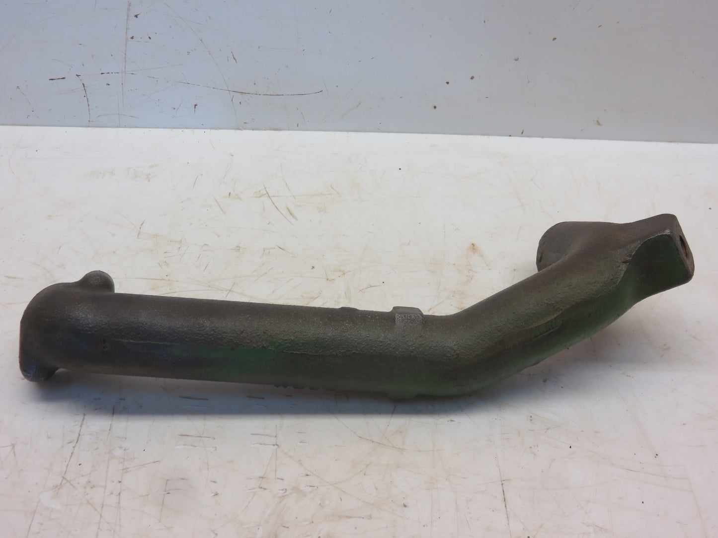M3039T John Deere Water Pump Inlet Elbow For 420, 430
