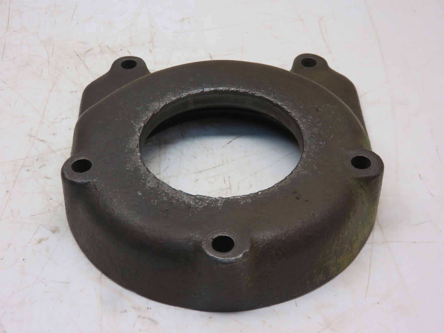 B131R John Deere Crankshaft Oil Slinger Cover For B, BR, BO