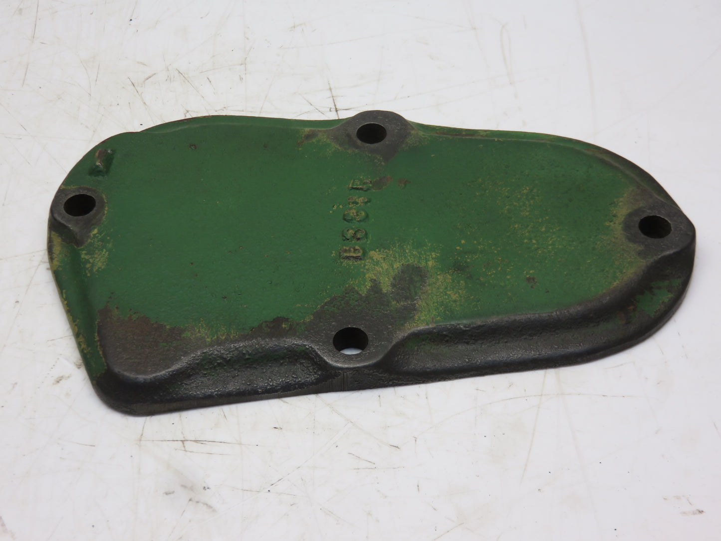B331R John Deere Left Hand Bearing Cover For B, BR, BO