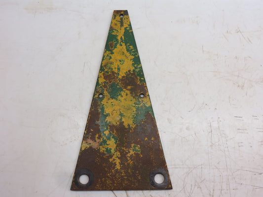 M2528T John Deere Fender Attaching Plate For 40