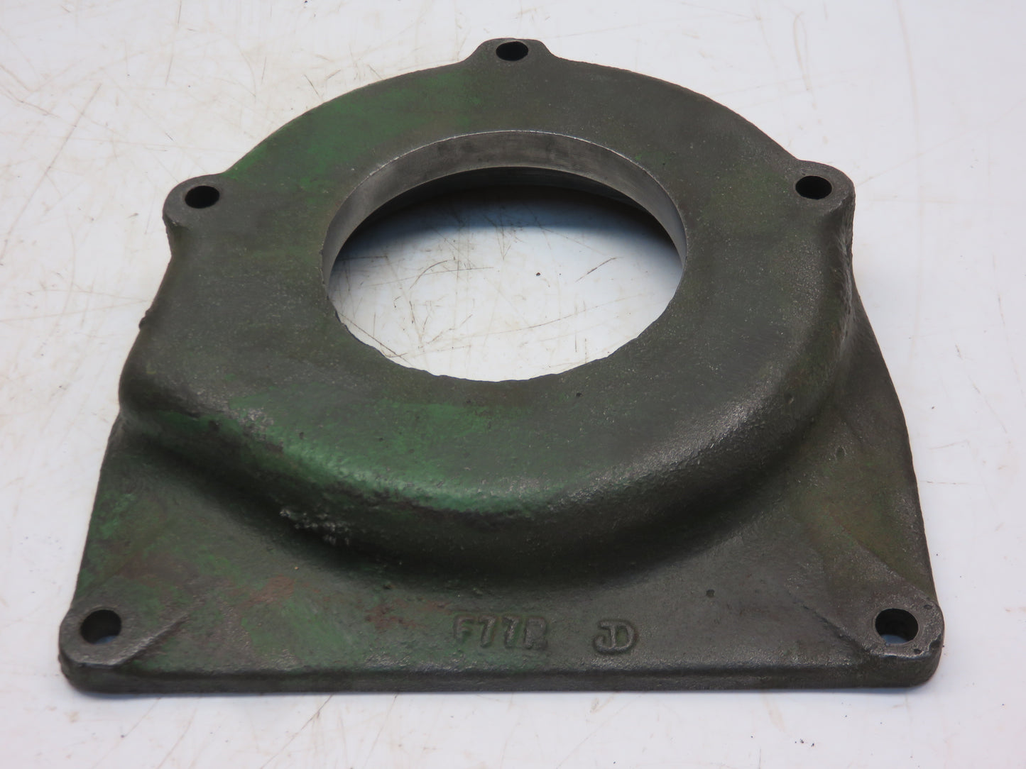 F77R John Deere Crankshaft Oil Slinger Cover For G
