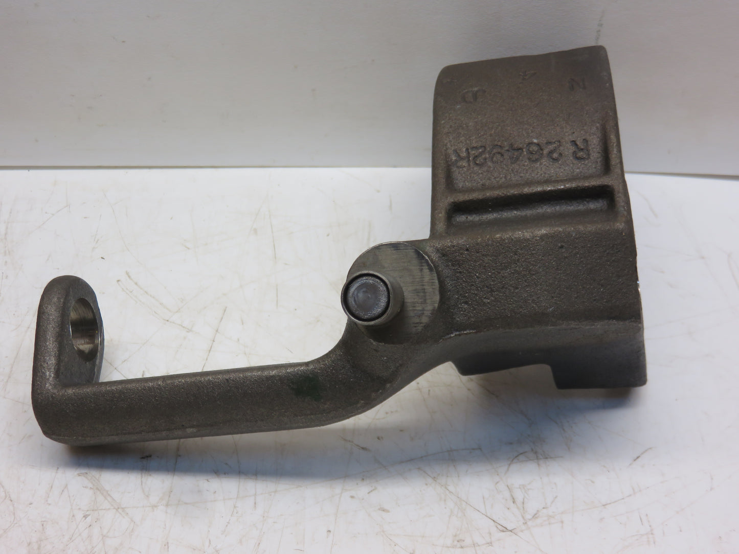 AR26411, R26492 John Deere Low And High Shifter For 4010