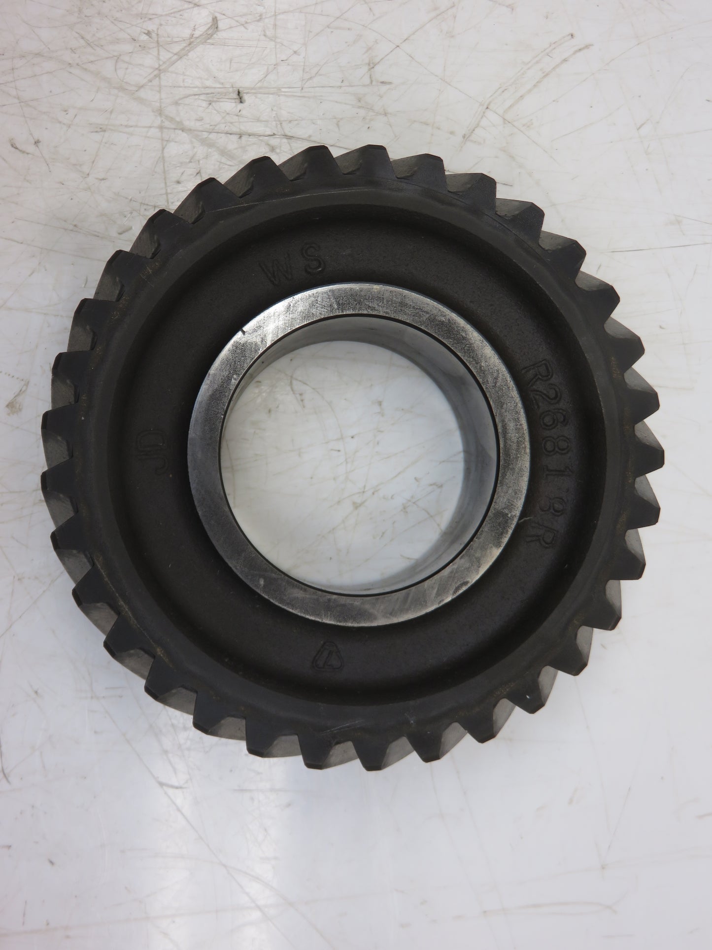 R33370, R26818 John Deere Fourth And Seventh Speed Gear For 4010, 4000, 4020, 4230