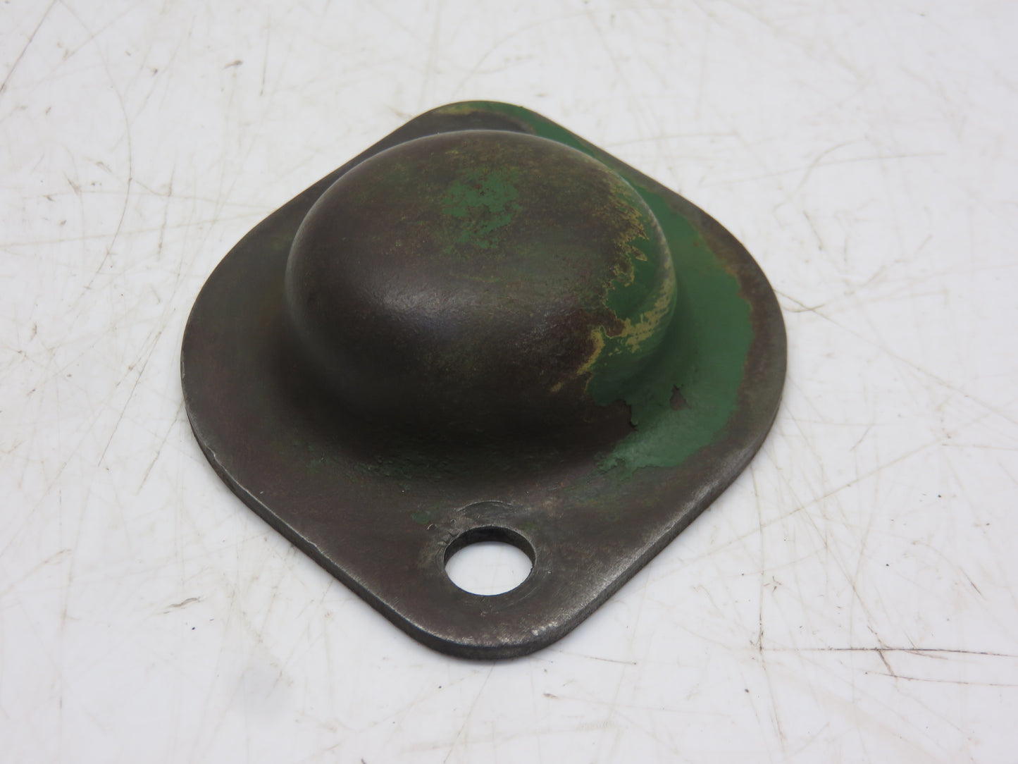 B157R John Deere Reduction Gear Bearing Cover For B, BR, BO