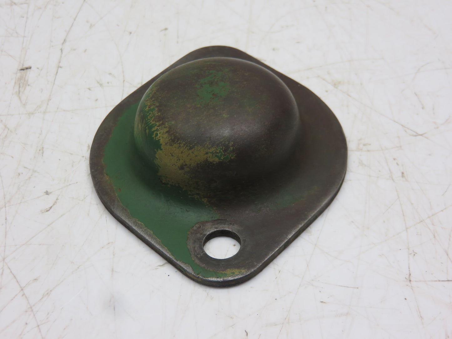 B157R John Deere Reduction Gear Bearing Cover For B, BR, BO