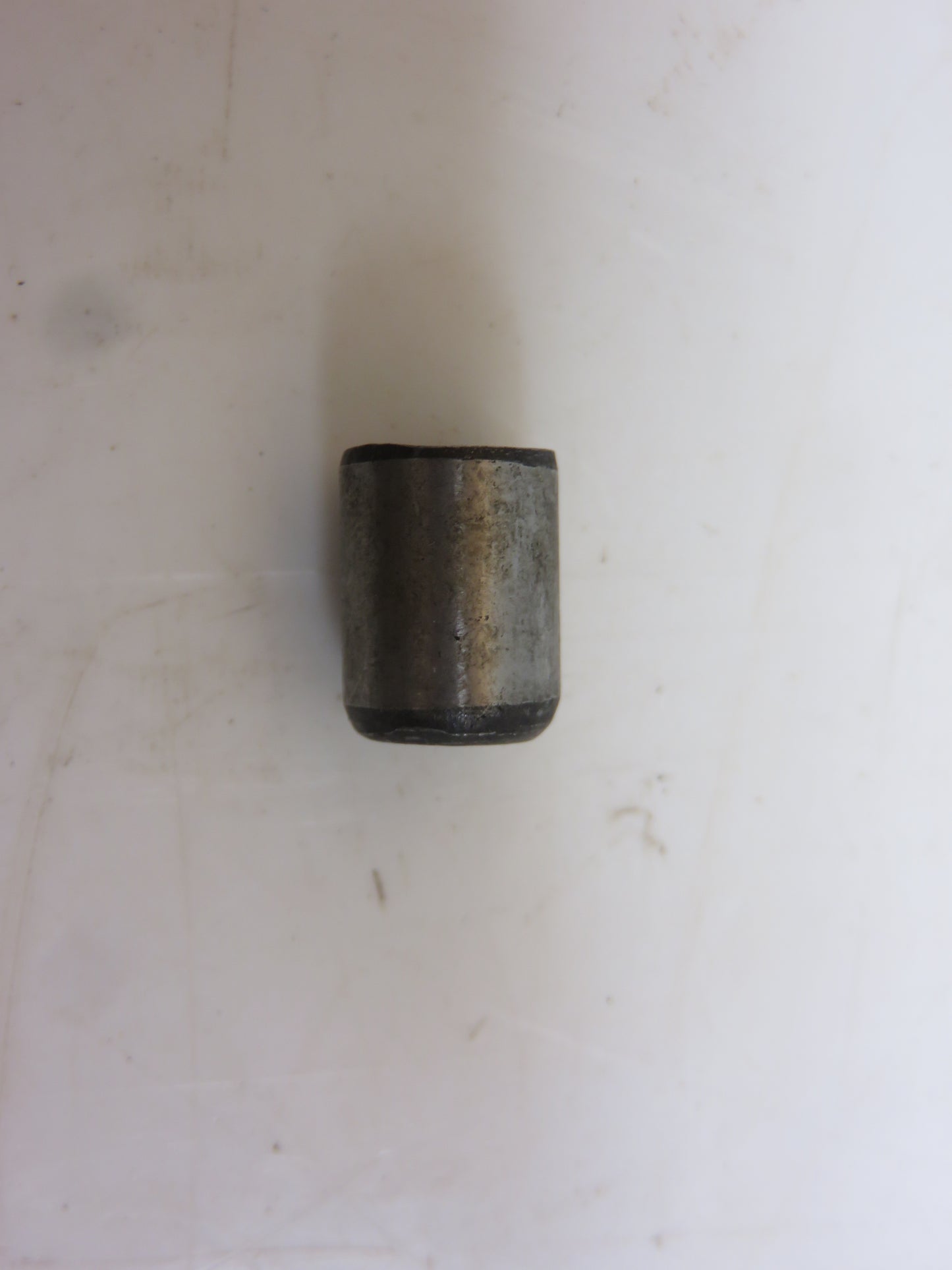 R726R John Deere Dowel Pin For R, 60, 70, 80, 520, 620, 720, 820, 530, 630, 730, 830