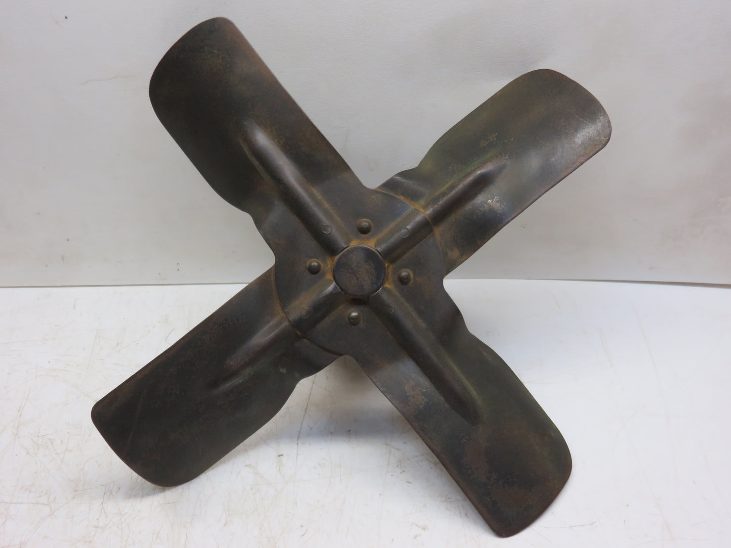 AM1810T John Deere Fan Assembly For 40, 320, 330