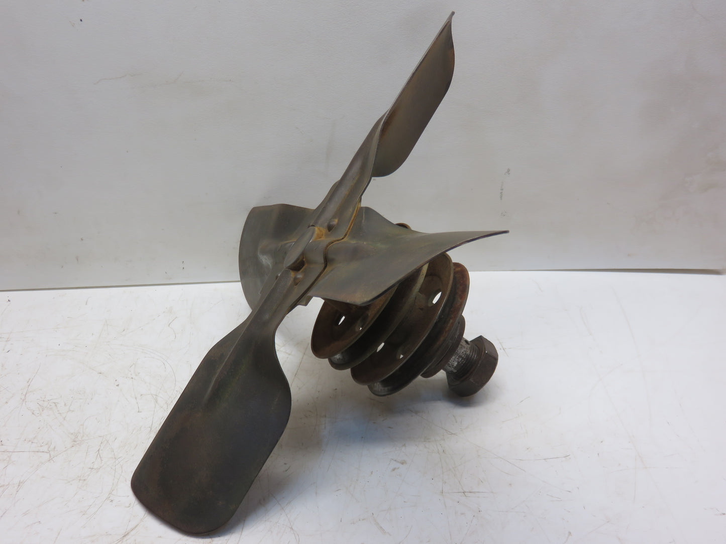 AM1810T John Deere Fan Assembly For 40, 320, 330