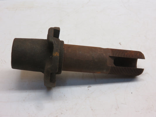 J1424H John Deere NOS Drive Sleeve For 101 Corn Picker