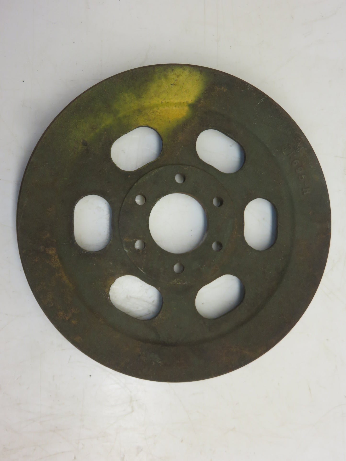 PK695H John Deere NOS Drive Feeder, Platform, Rear Beater And Fan Drive Sheave For 12A, 25