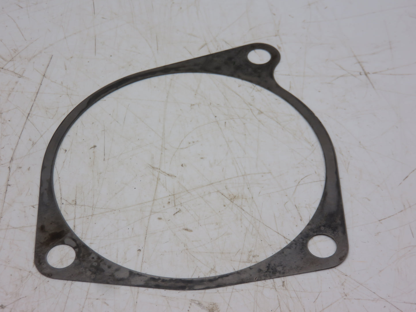 R26234 John Deere Transmission Drive Shaft Bearing Housing Shim For 3010, 4010