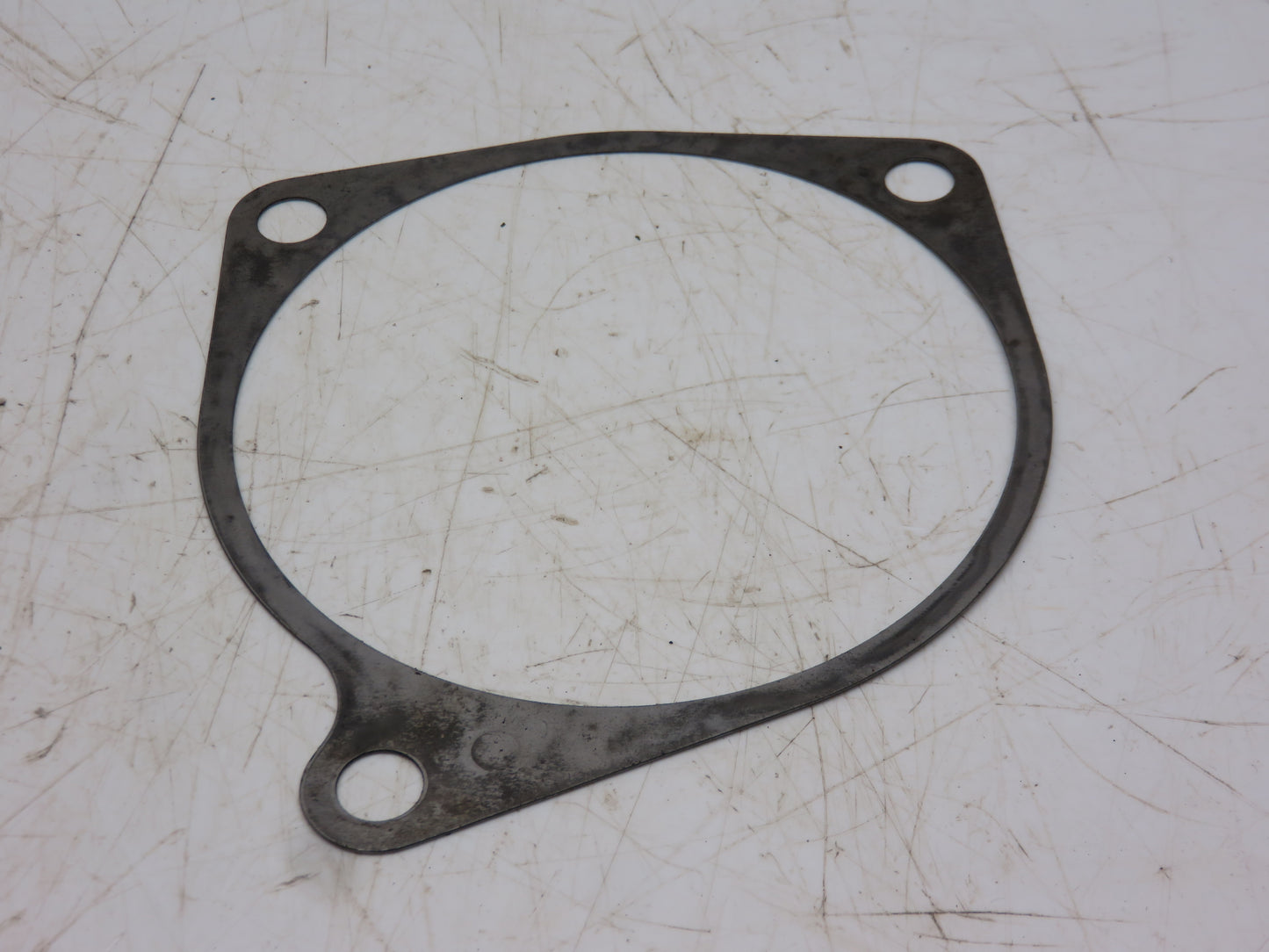 R26235 John Deere Transmission Drive Shaft Bearing Housing Shim For 4010