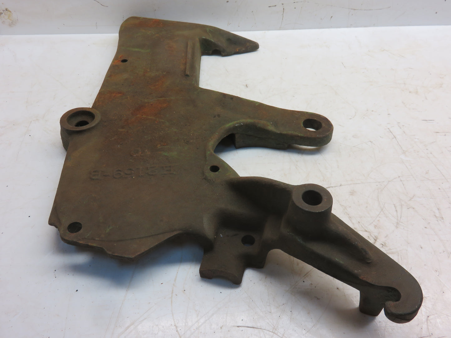 H2345B, H2159B John Deere NOS Left Hand Runner Opener Shank For 290, 490 Corn Planter