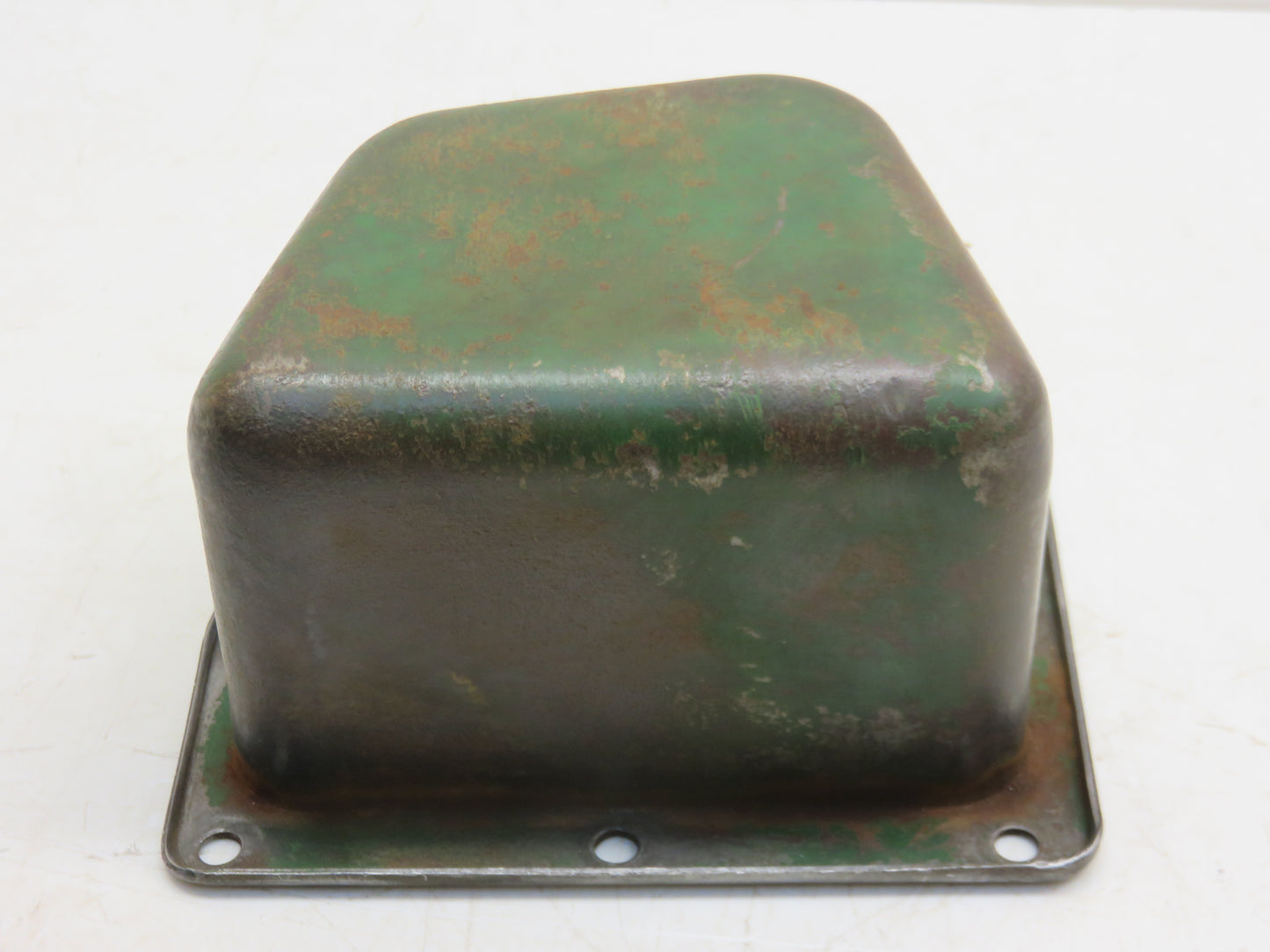 M545T, AM766T John Deere Touchomatic Valve Housing Cover For M